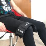 Aplicación de magnetoterapia en rodilla.